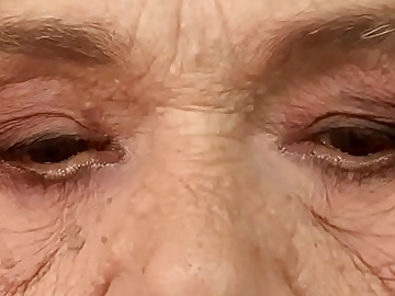 Unmitigatedly age-old hairy pussy fucked
