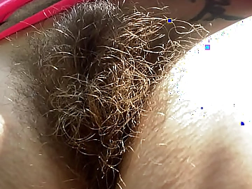 bụi rậm hút thuốc ngoài trời