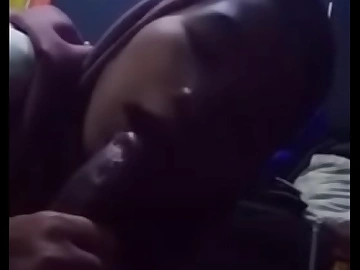 హిజాబ్ నీపాంగ్