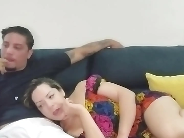 Я встал, смотря