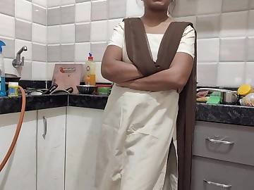 Cô gái Desi đến từ trường