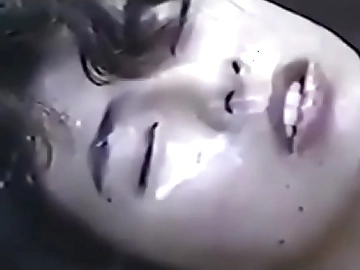 Đầu ra Cumshots Comp