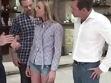 A fofa italiana Tina queria