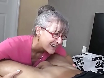 Moms Love For Young Cocks