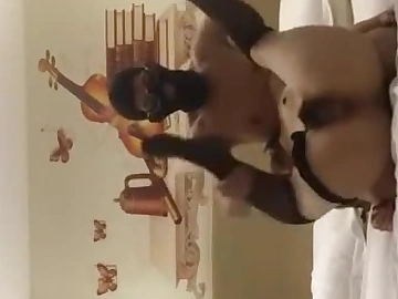ਮਨਮੋਹਕ ਏਸ਼ੀਆਈ