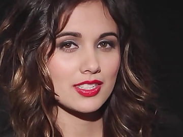 Beamy ass latin babe mummy model anna