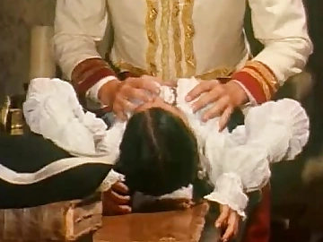 Maid for an bureaucrat is groped and