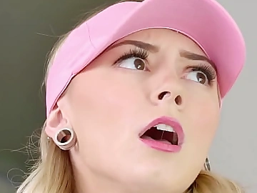 Stepbro gets a crack exposed in the air