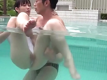 Yui Kasugano is miserly together with